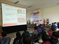 Executive Class Program Nomor 8