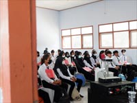 Executive Class Program Nomor 8