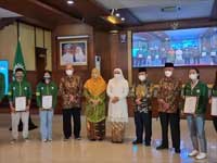 Executive Class Program Nomor 7