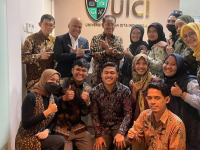 Executive Class Program Nomor Foto Perkuliahan 4