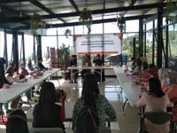 Executive Class Program Nomor 10